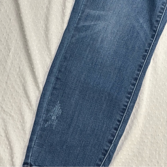 JUDY BLUE Mid Rise Cropped Relaxed Fit Denim Jeans 82251 Size 11/30 11 - Picture 4 of 12